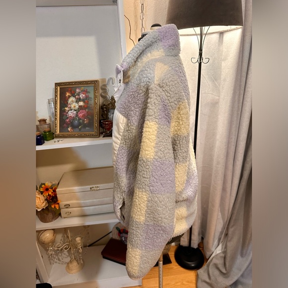 URBAN OUTFITTERS LAURA FLEECE IN SZ S - EUC Very OVERSIZED- Shearling Coziness - Picture 5 of 15